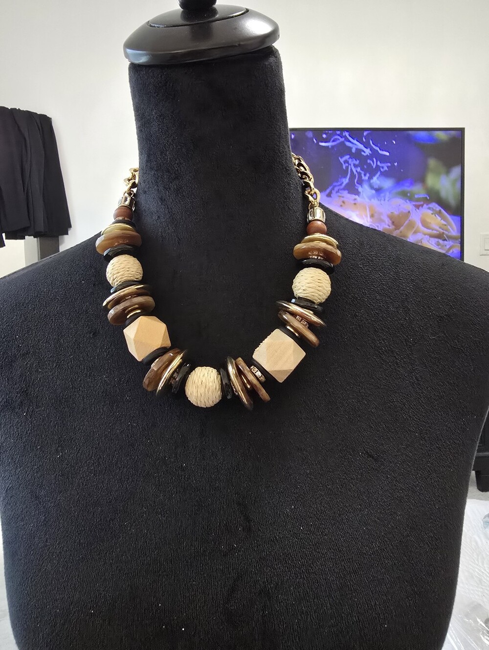 Vintage Alodo Chocker Necklace. Beautiful Beaded Statement Necklace